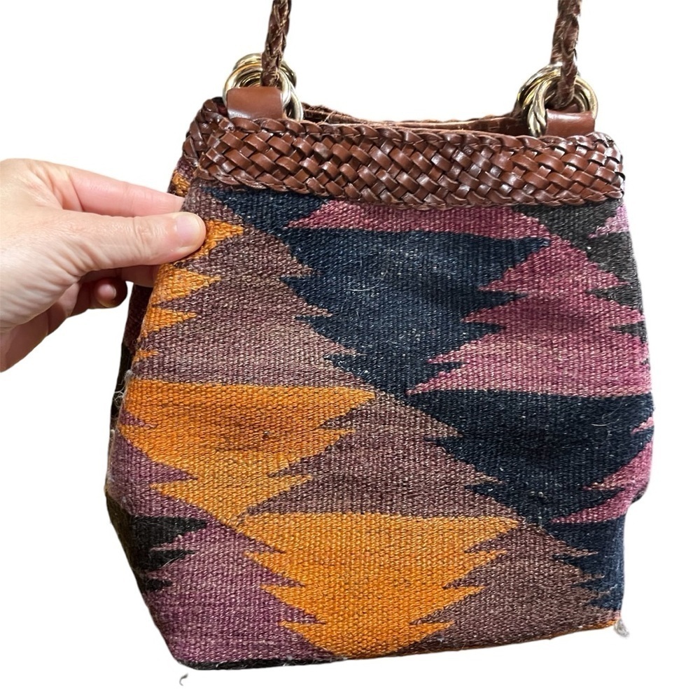 LJ SIMONE ~ Aztec Print Handbag with Leather Straps Drawstring Closure - Picture 1 of 8